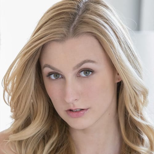 Alexa Grace