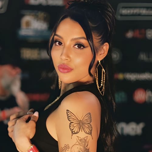 Vanessa Sky